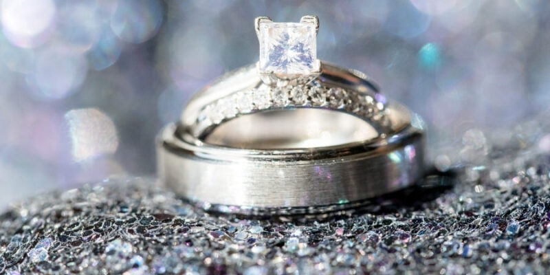 結婚指輪 プリンセスカット